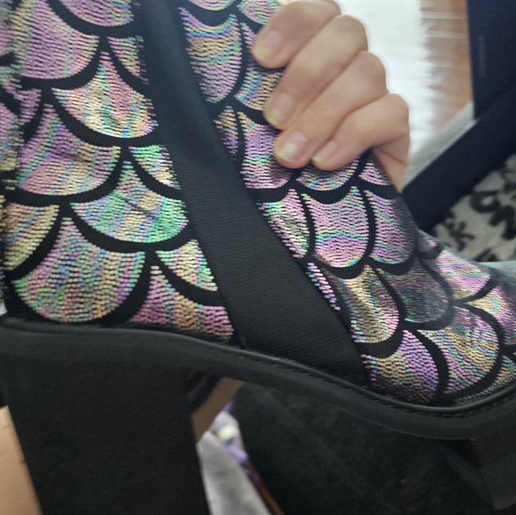Blackmilk Jovy-Ann mermaid bootie - Picture 7 of 8